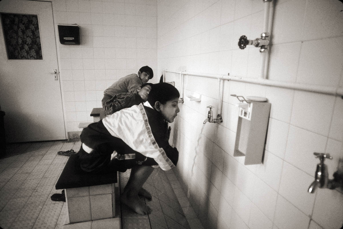 Foot washing, Birmingham Central Mosque